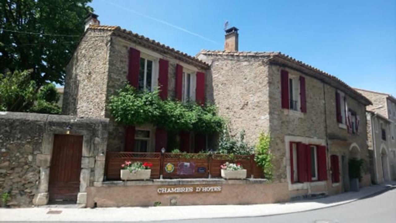 Au Jardin D'amphora Bed & Breakfast